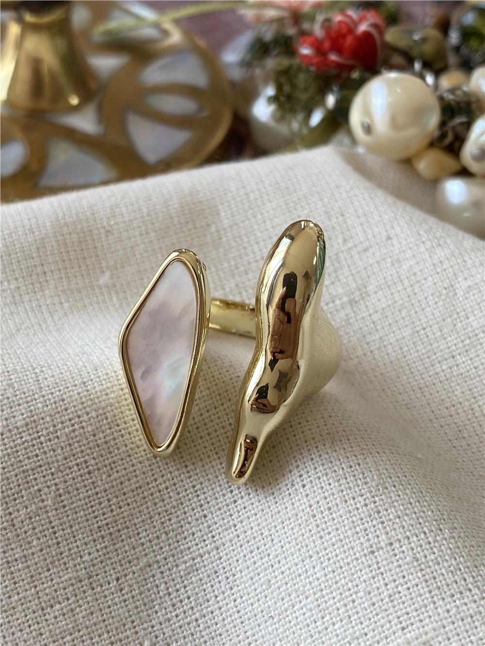 14K Sedefli Vintage Tasarım Yüzük