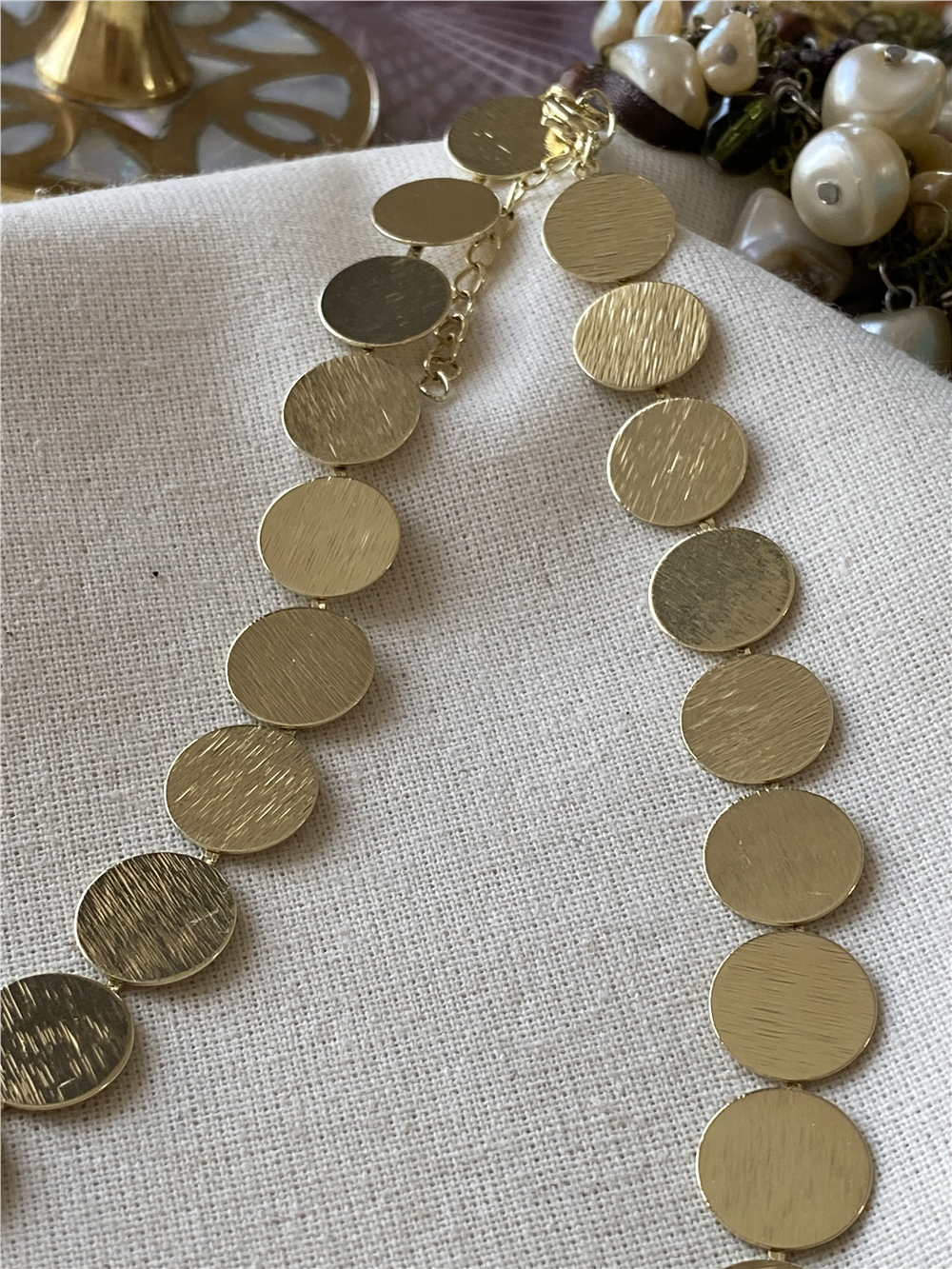 14K Sıralı Pul Kolye