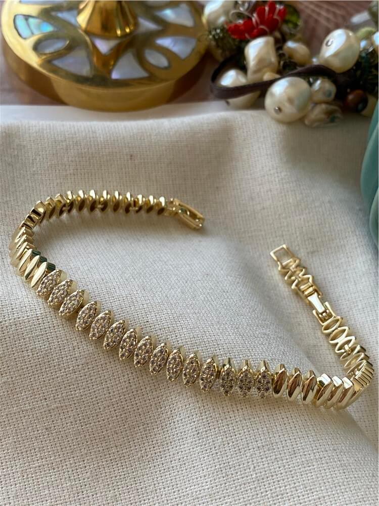 14K Taşlı Badem Bileklik