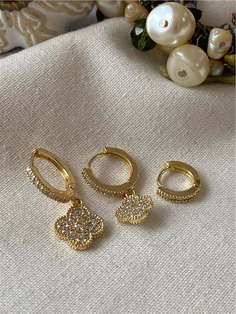 14K Taşlı Cleef Küpe Seti