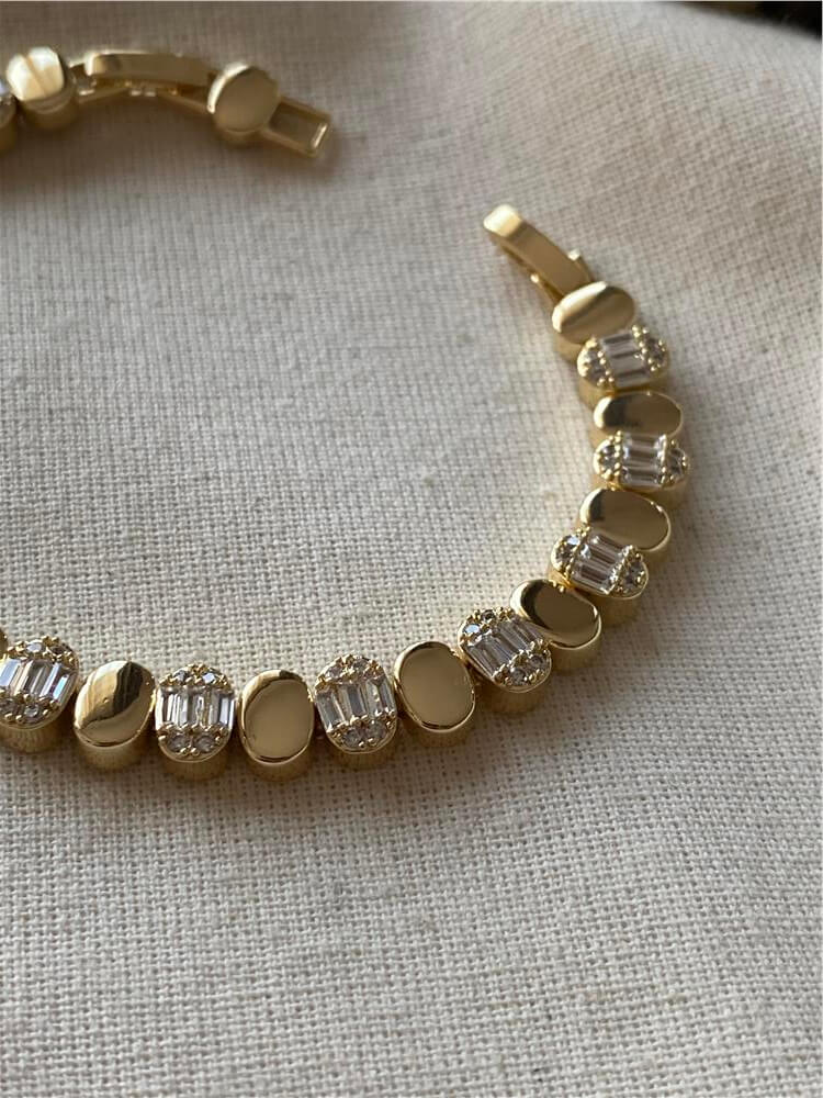 14K Taşlı Oval Zen Plaka Bileklik