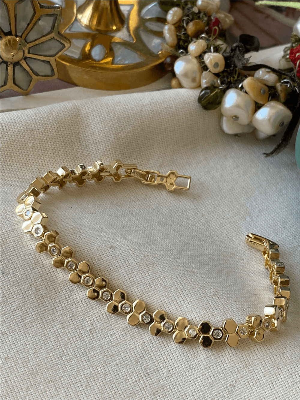 14K Taşlı Petek Model Bileklik