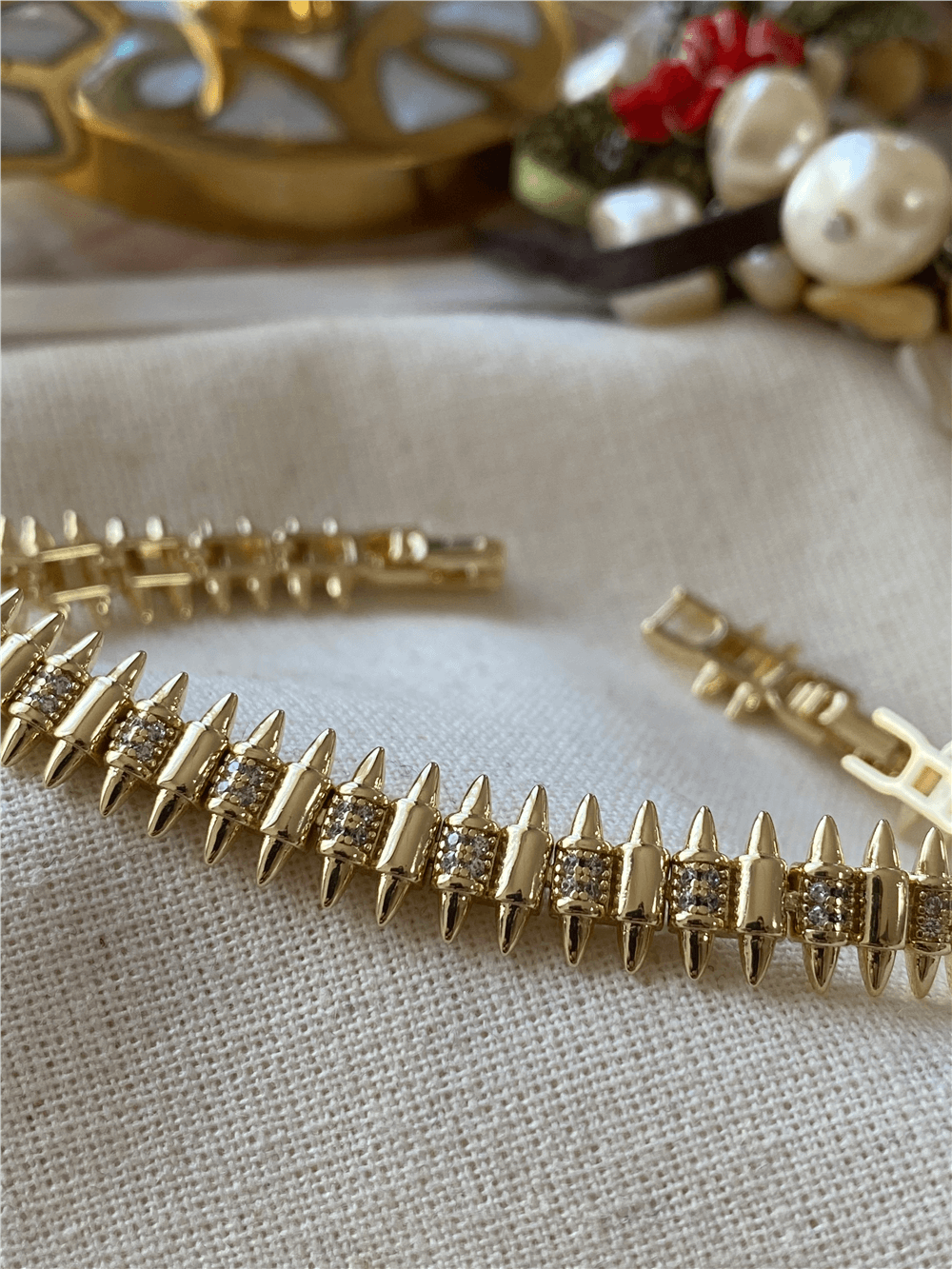 14K Taşlı Troklu Bileklik