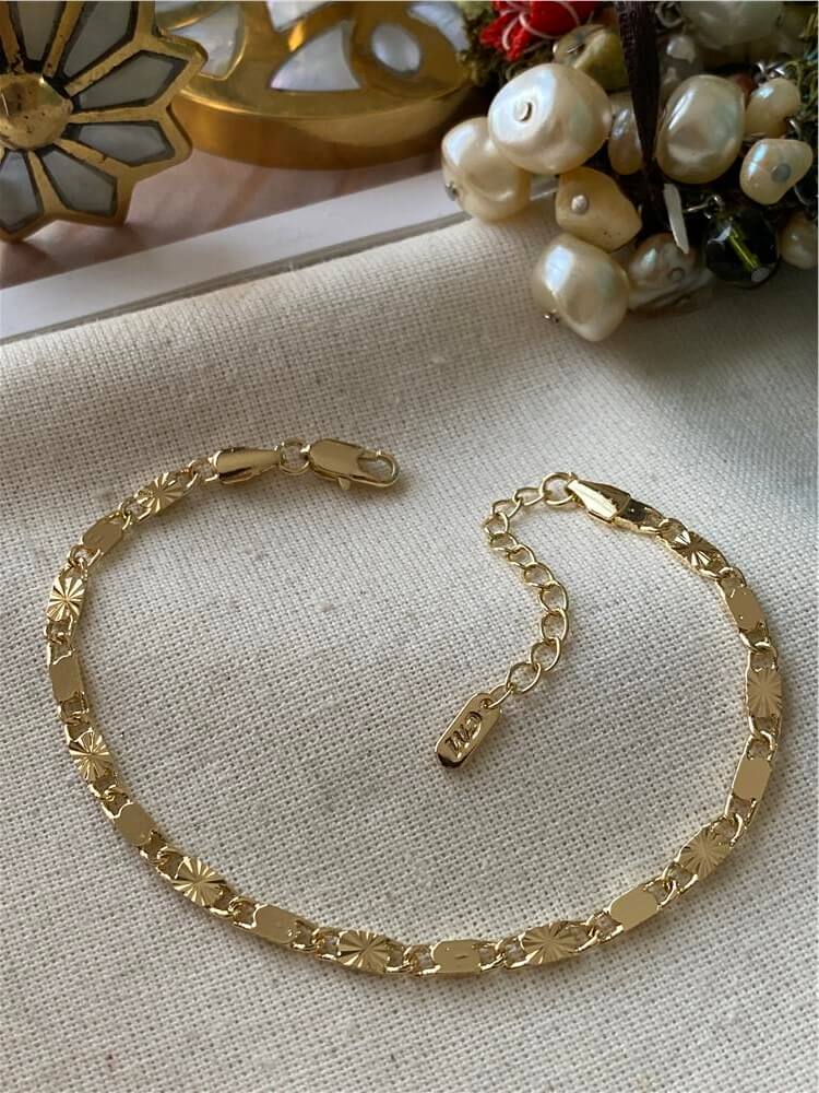 14K Yıldız Desenli Lock Model Bileklik
