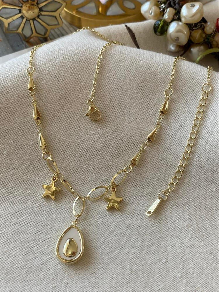 14K Yıldız Detaylı Damla Charmlı Kolye