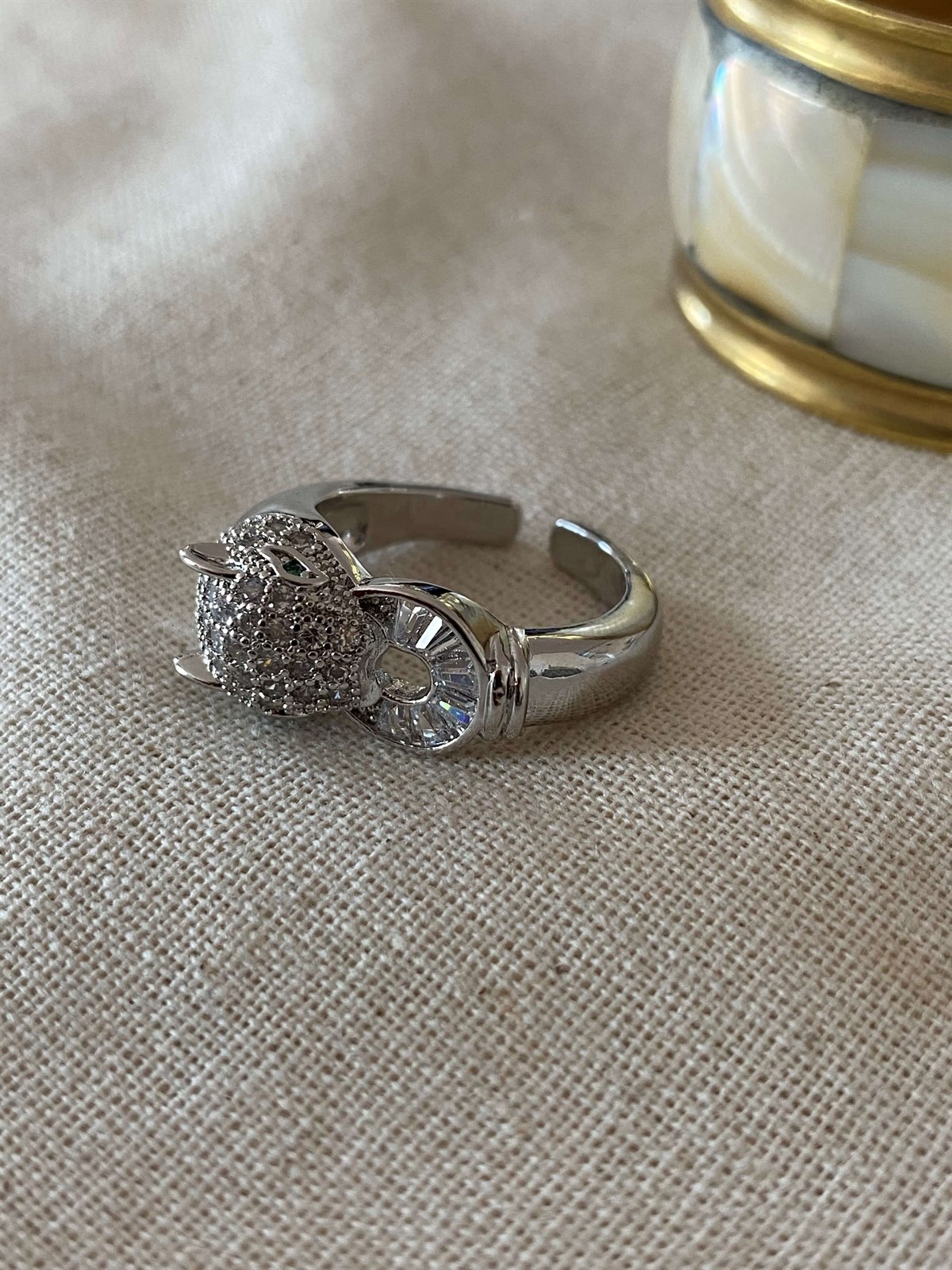 Ayarlanabilir Kaplan Yüzük