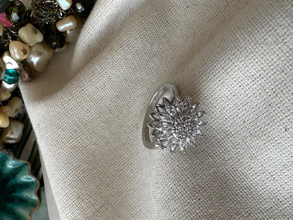 Ayarlanabilir Silver Daisy Yüzük