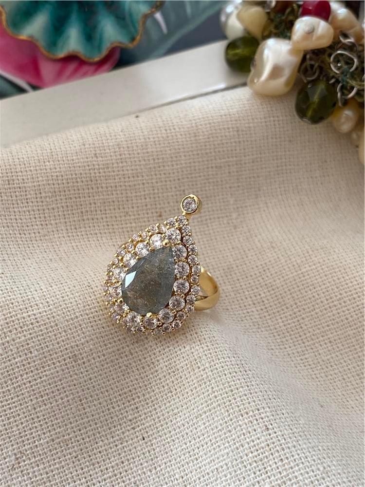 Ayarlanabilir Yeşil Damla Yüzük