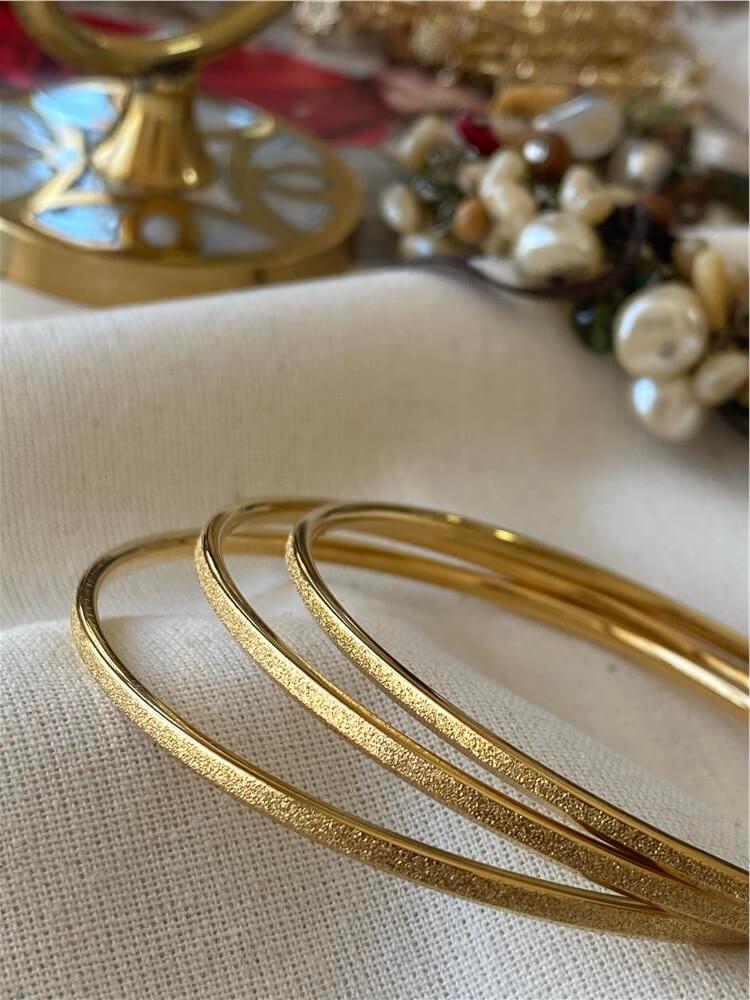 Çelik Simli İnce Bilezik