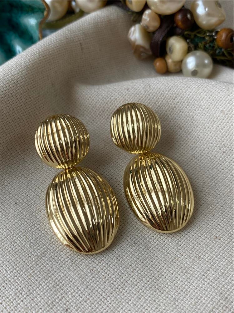 Bombe Çizgili Oval Küpe