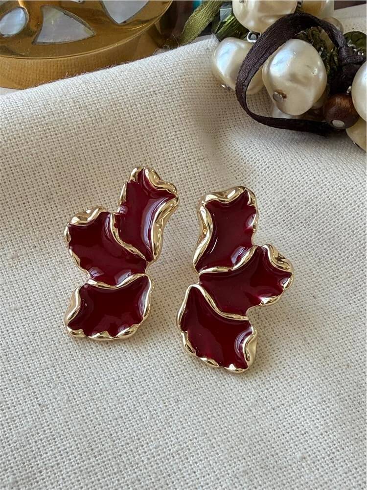 Bordo Mini Yarım Yaprak Küpe