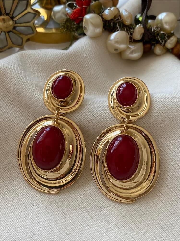 Bordo Taş Detaylı Çift Gold Plakalı Küpe