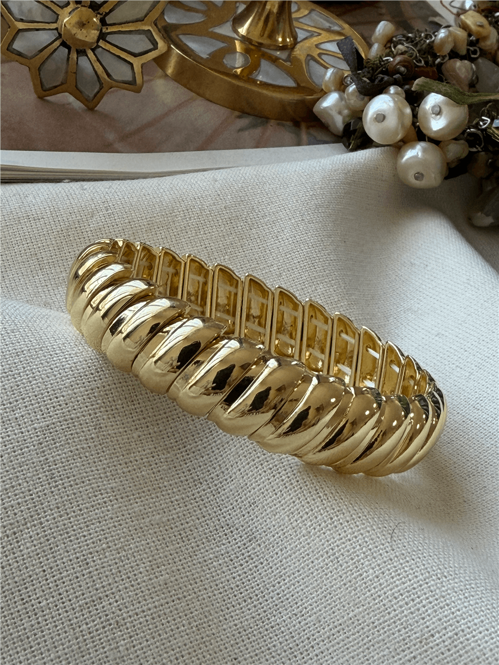 Burgu Esnek Bileklik