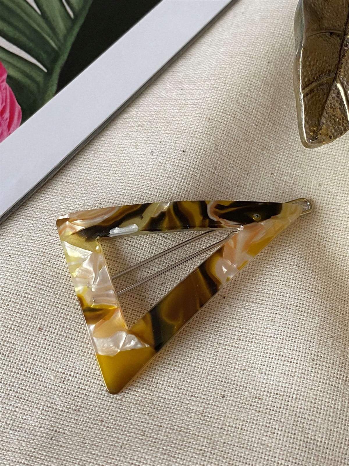 Big Triangle Yellow Brown Clasp
