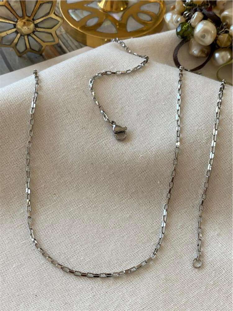 Çelik 60 cm Silver Kare Model Zincir