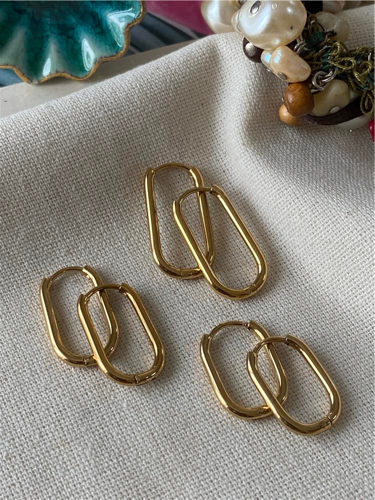 Çelik Altılı Gold Dikdörtgen Küpe