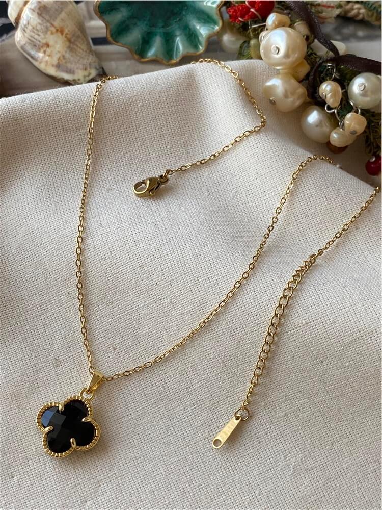 Çelik Black Cleef Kolye