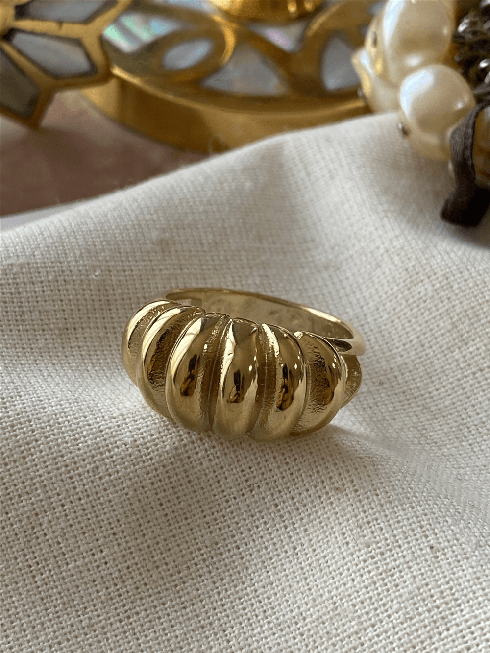 Çelik Bombe Dilimli Yüzük