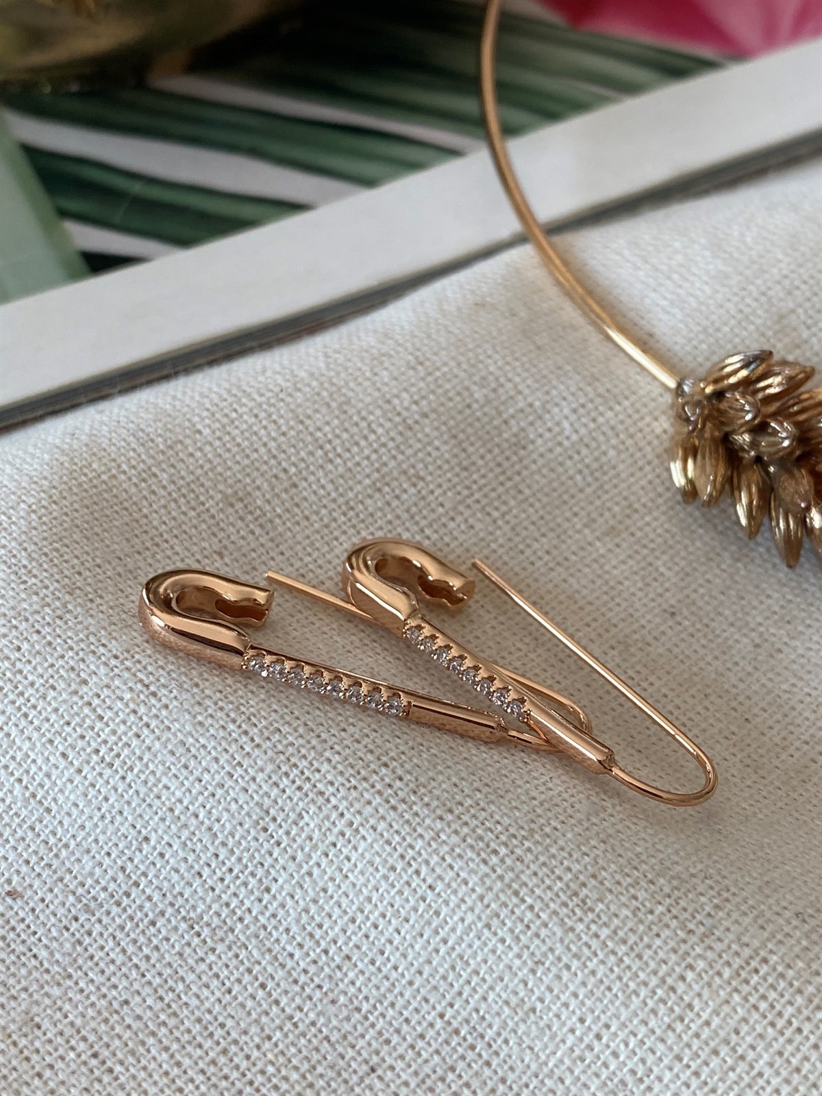 Çelik  Çengel Küpe