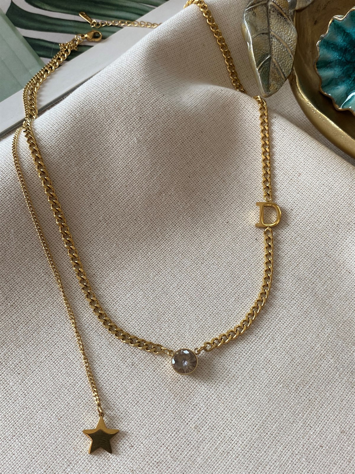 Çelik D Taşlı Yıldızlı Kolye