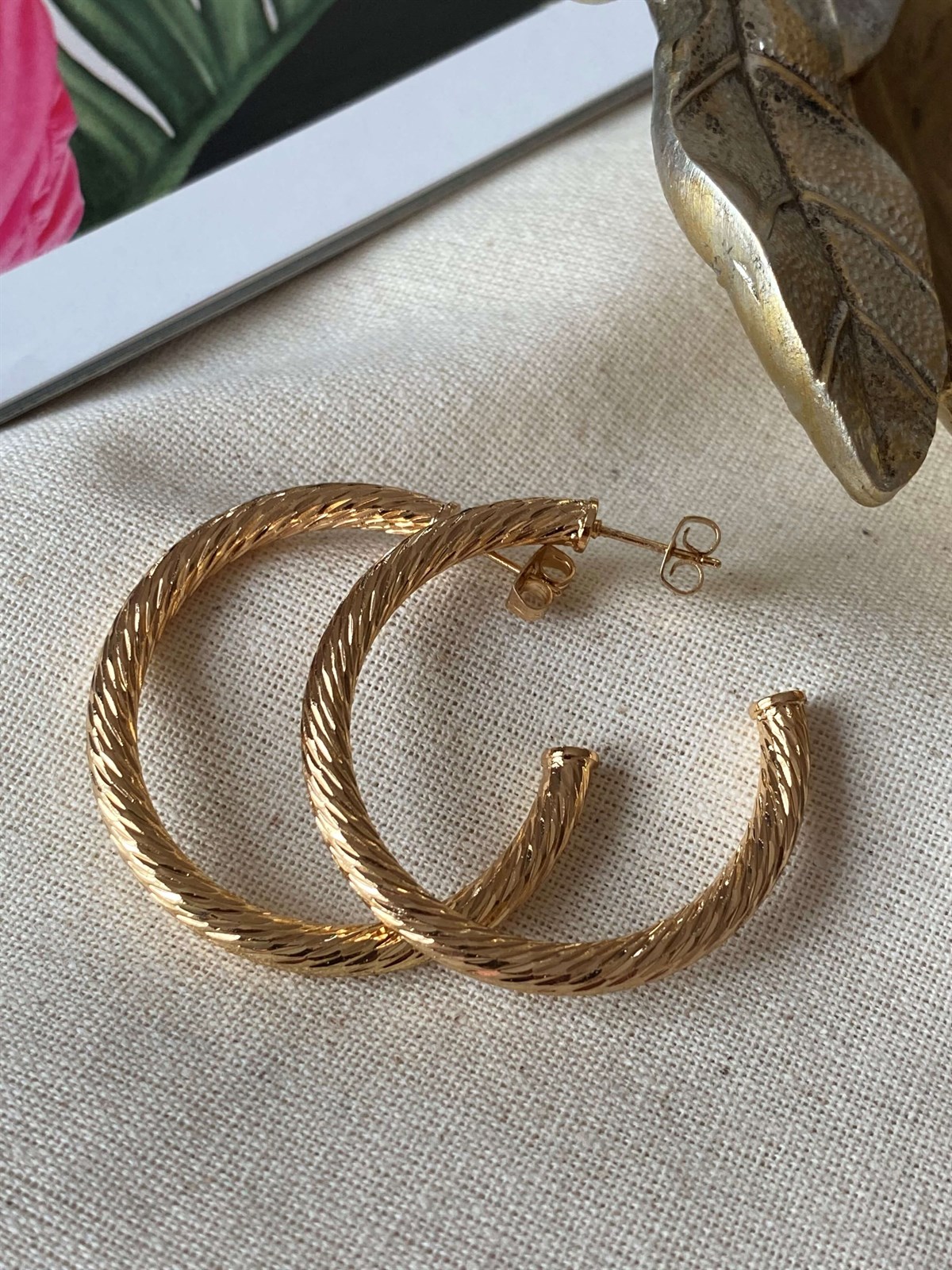 Çelik Desenli Halka Küpe