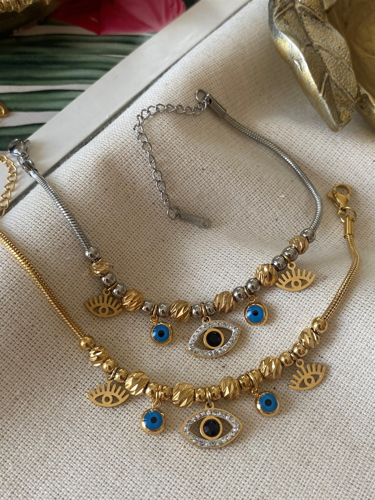 Çelik Dorikalı Çoklu Göz Bileklik