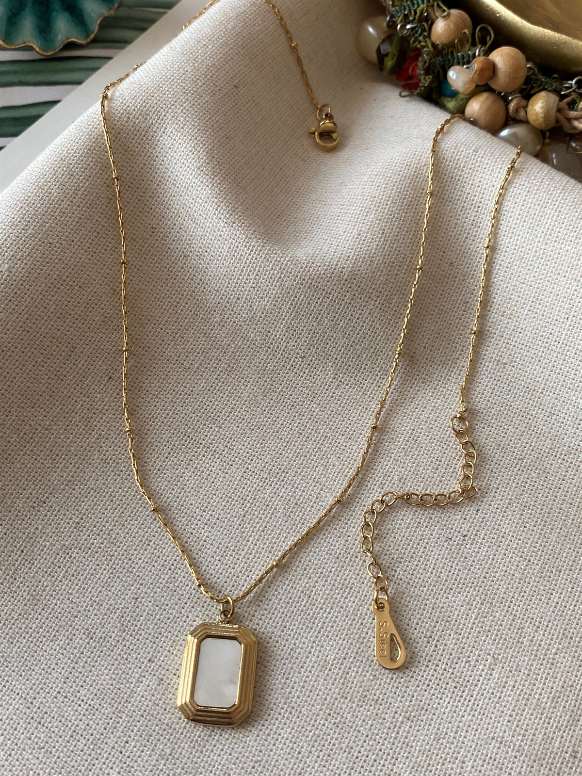 Çelik Dörtfen Sedef Kolye