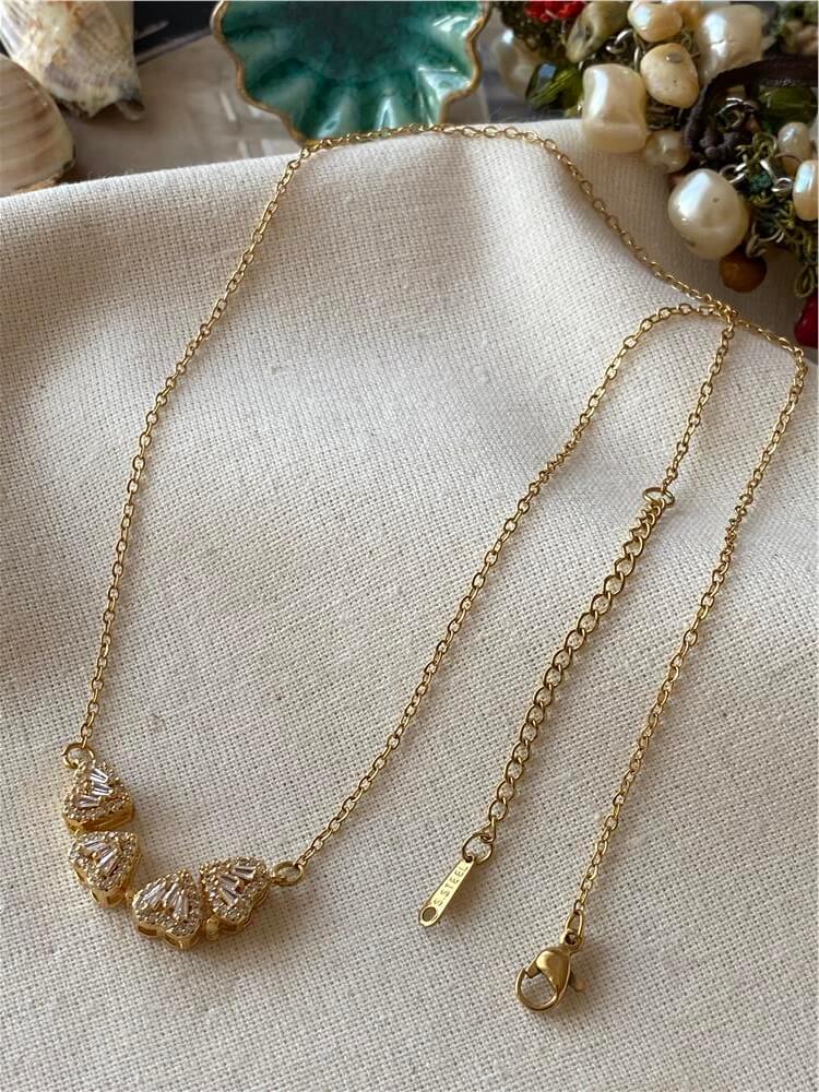 Çelik Gold Açılabilir Kalp Yonca Kolye