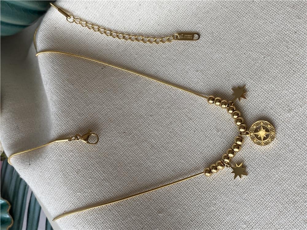 Çelik Gold Dorikalı Kutup Kolye