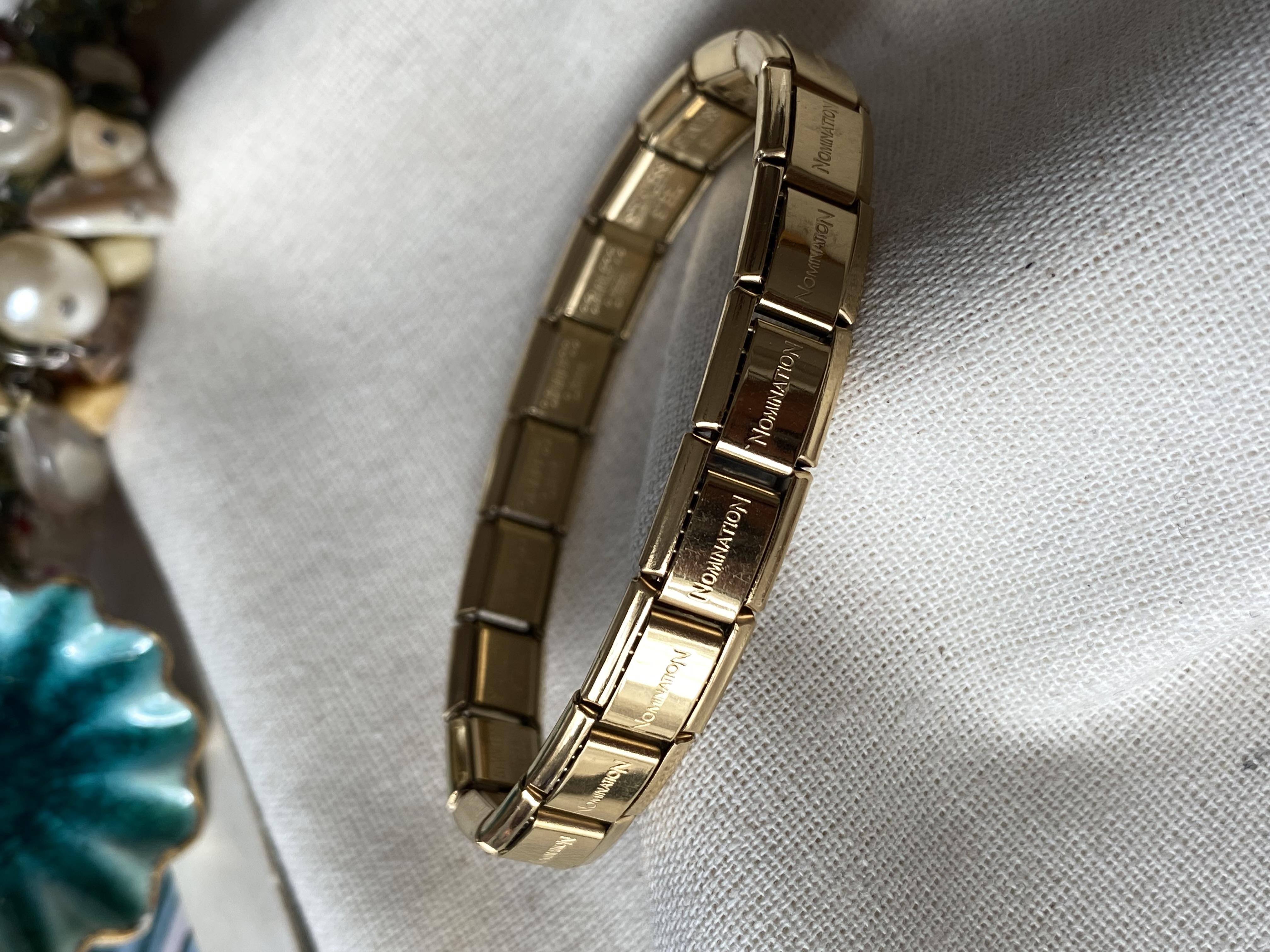 Çelik Gold Nomi Bileklik