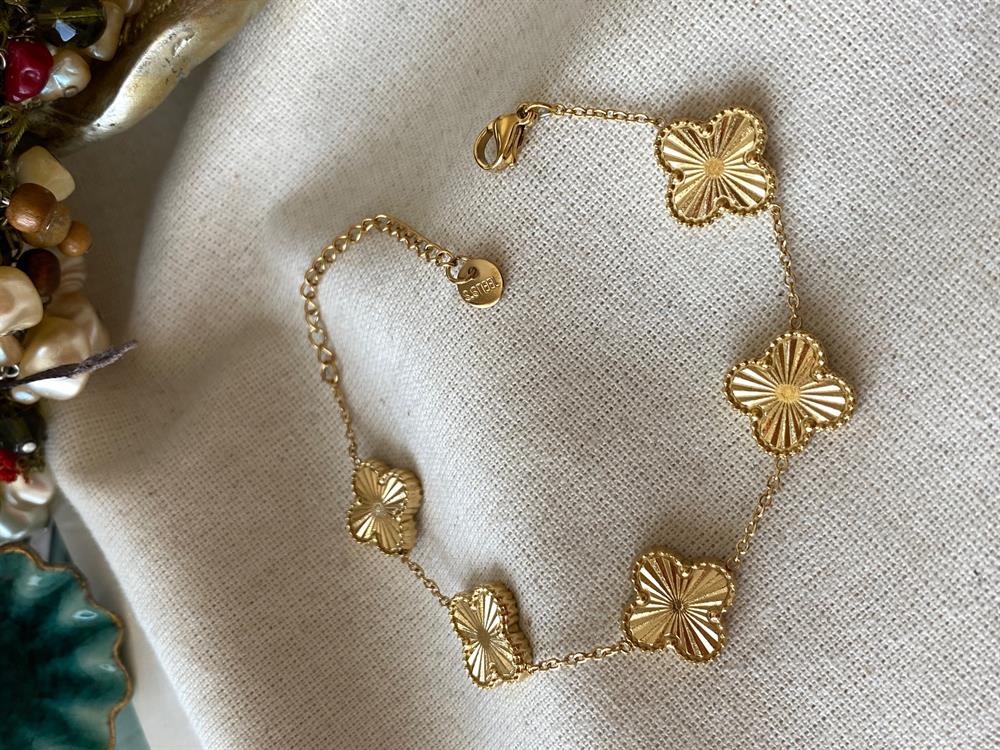 Çelik Gold Sıralı Yonca Bileklik