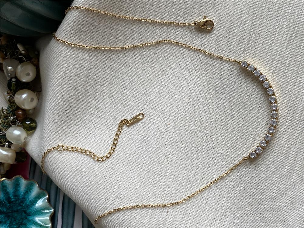 Çelik İnce Suyolu Detaylı Kolye