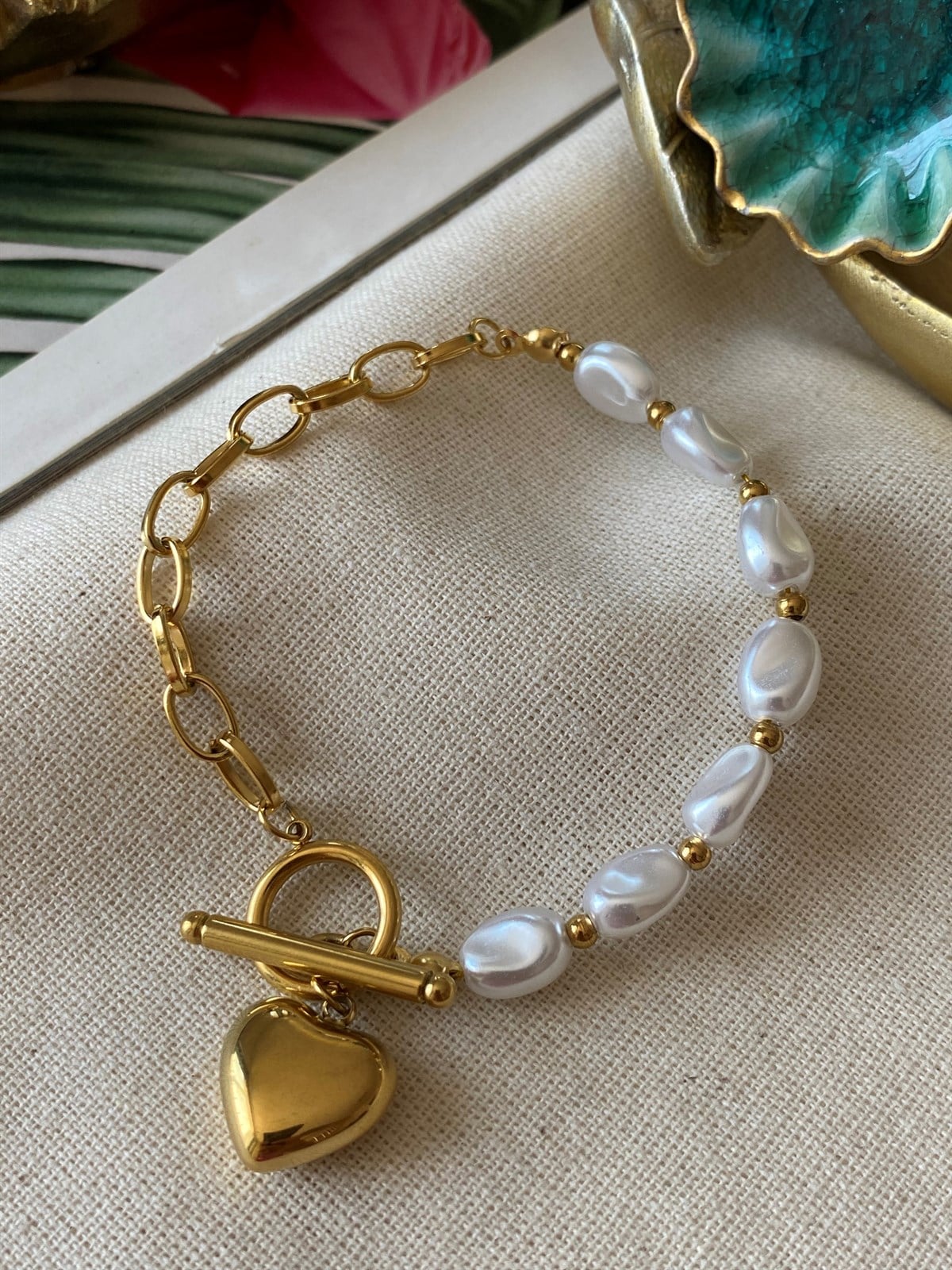 Çelik İncili Kalp Bileklik