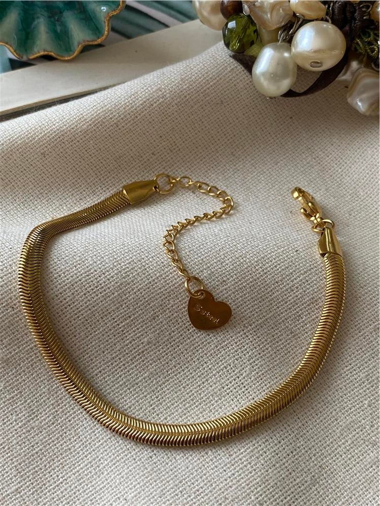 Çelik Kalp Sallantılı Worm Bileklik