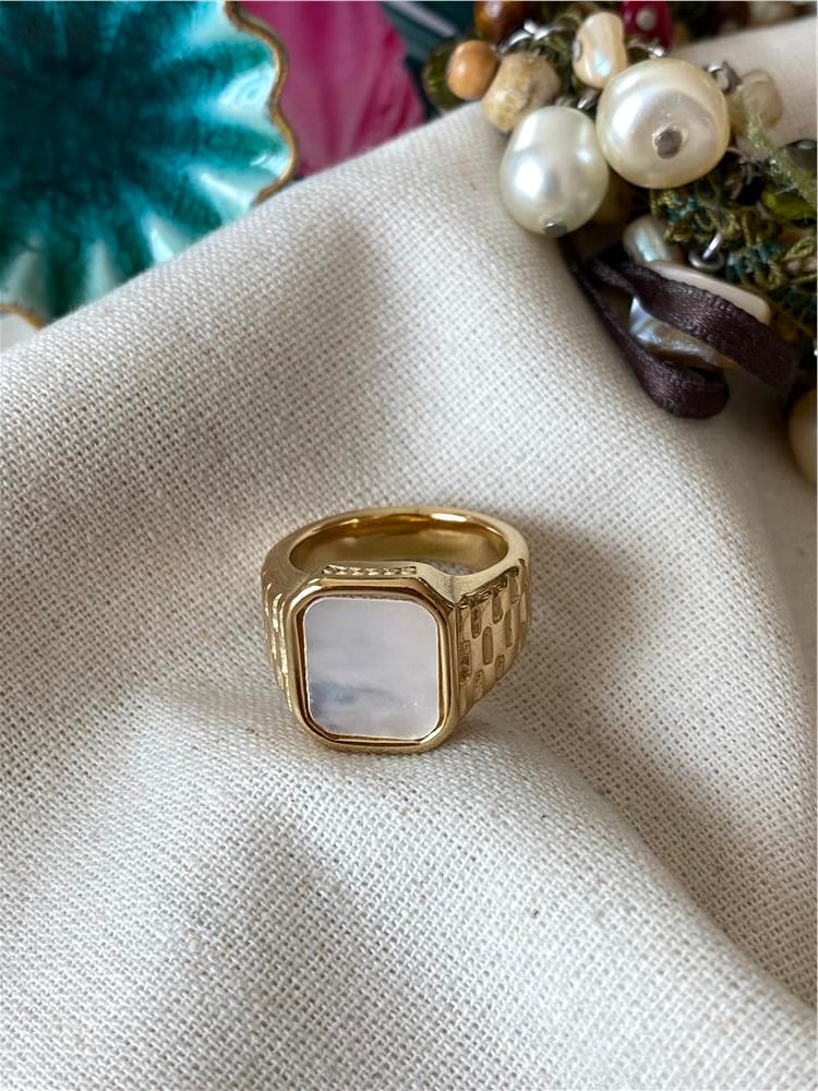 Çelik Kordon Sedef Yüzük