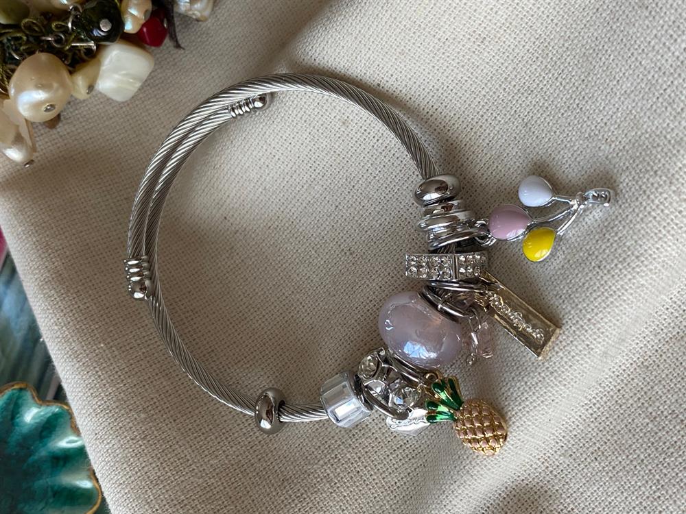 Çelik Kordonlu Ananas&Balon Charmlı Bileklik