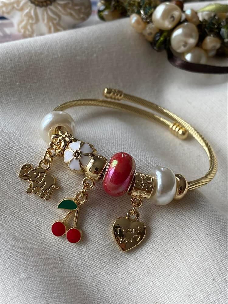 Çelik Kordonlu Fil ve Kiraz Charmlı Bileklik