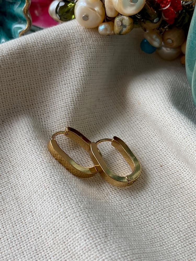 Çelik Oval Küpe