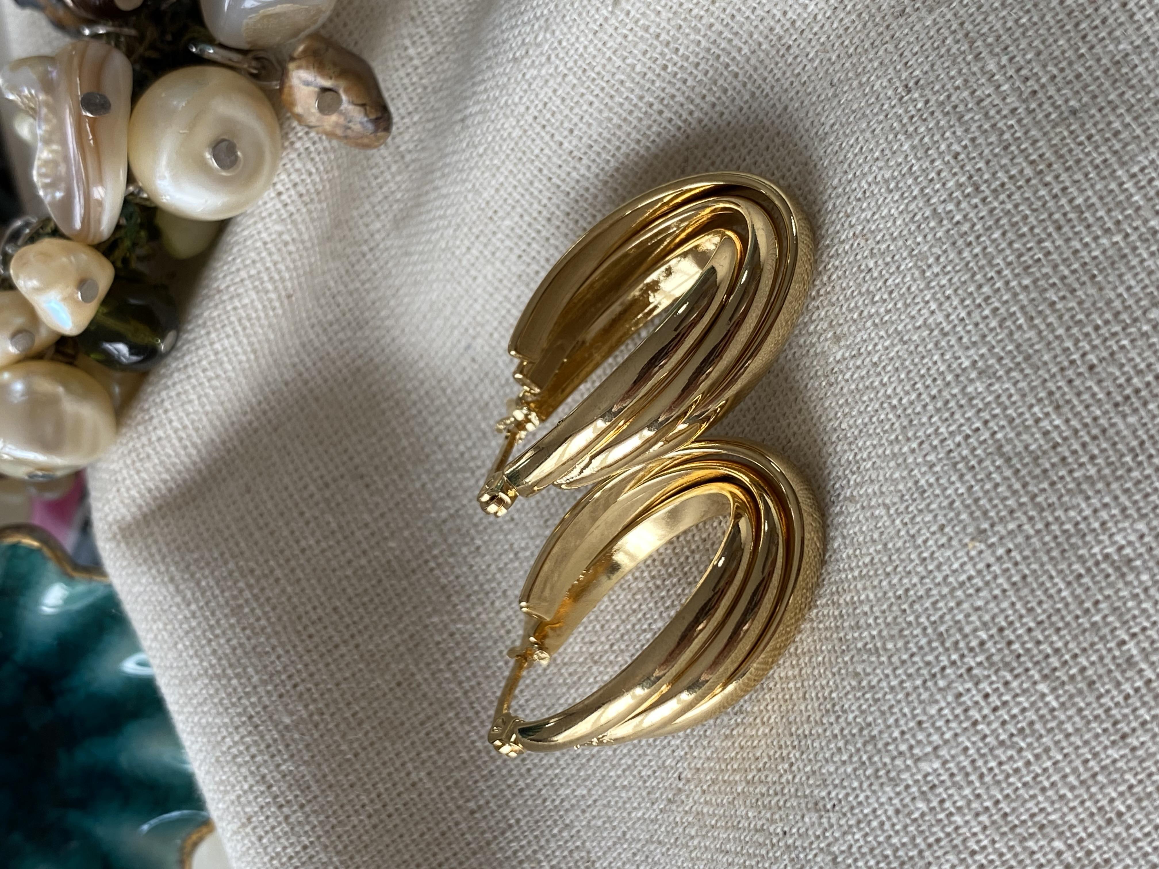 Çelik Oval Trinity Küpe