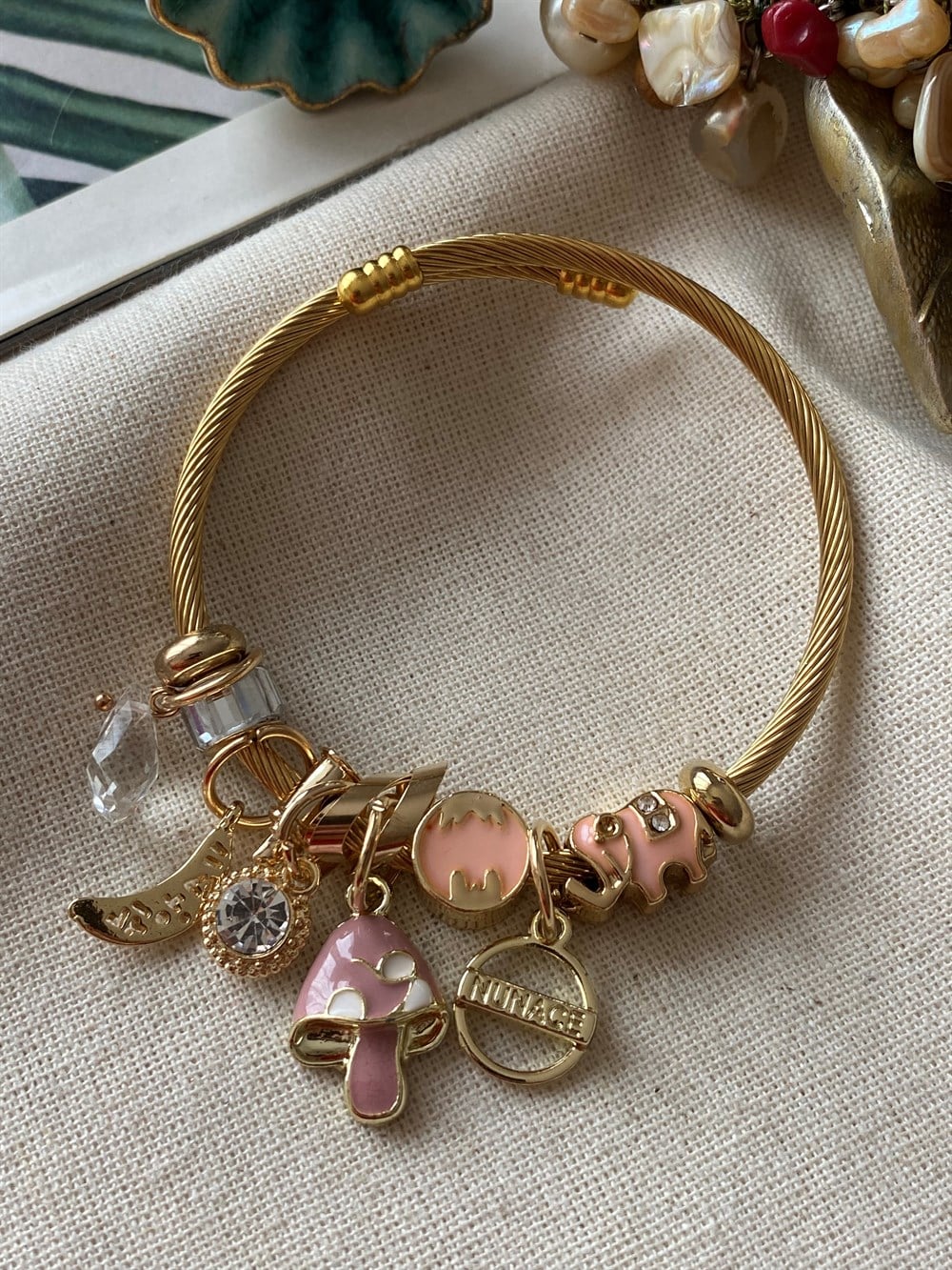 Çelik Pembe Mantar Charm Bileklik