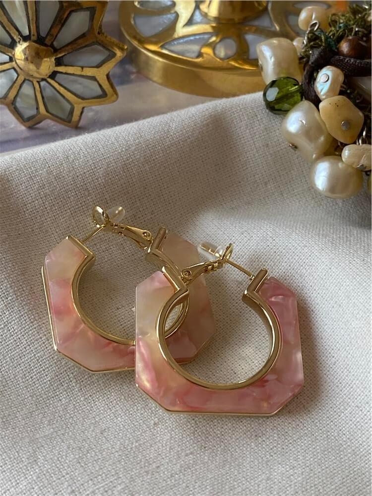 Çelik Pembe Sedefli Köşeli Kare Küpe