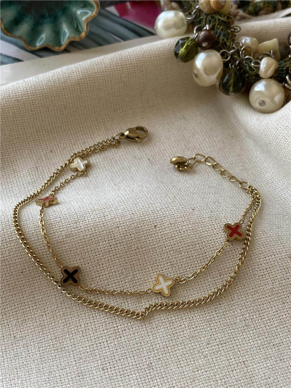 Çelik Renkli Luv Desen Bileklik