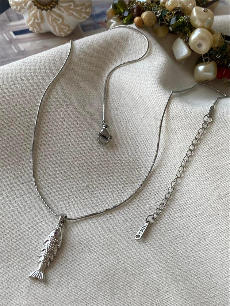 Çelik Silver Balık Kolye