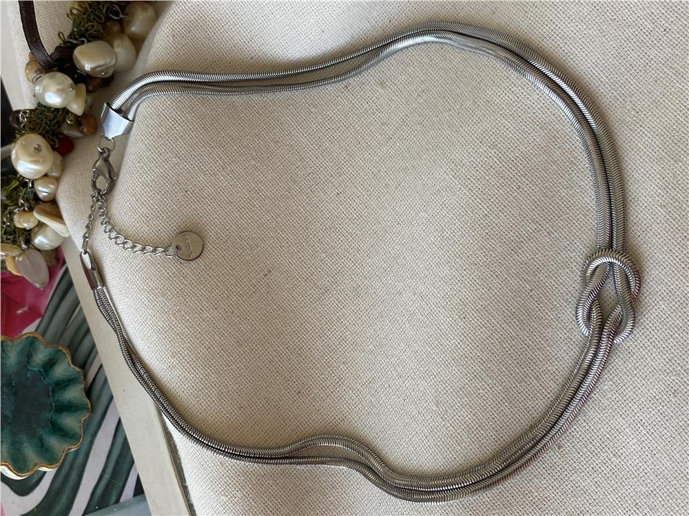 Çelik Silver Düğüm Kolye 