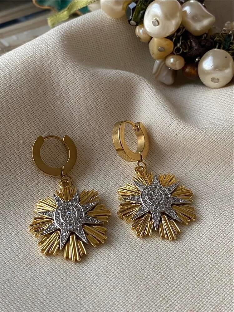 Çelik Silver Taşlı Güneş Tasarım Küpe