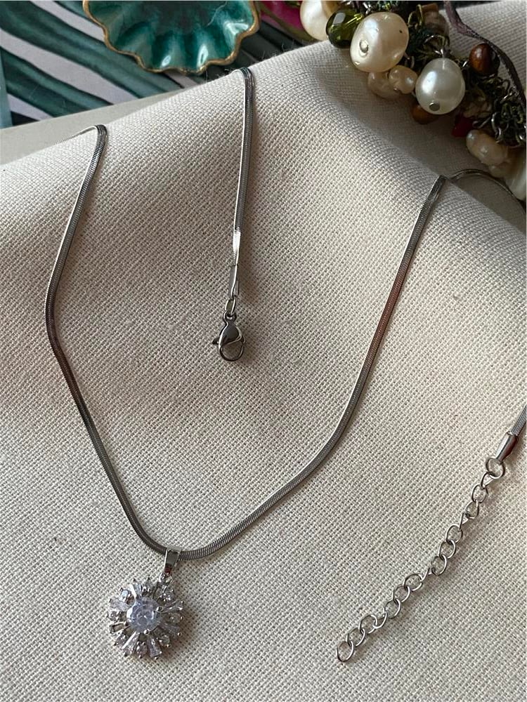 Çelik Silver Taşlı Tanem Kolye