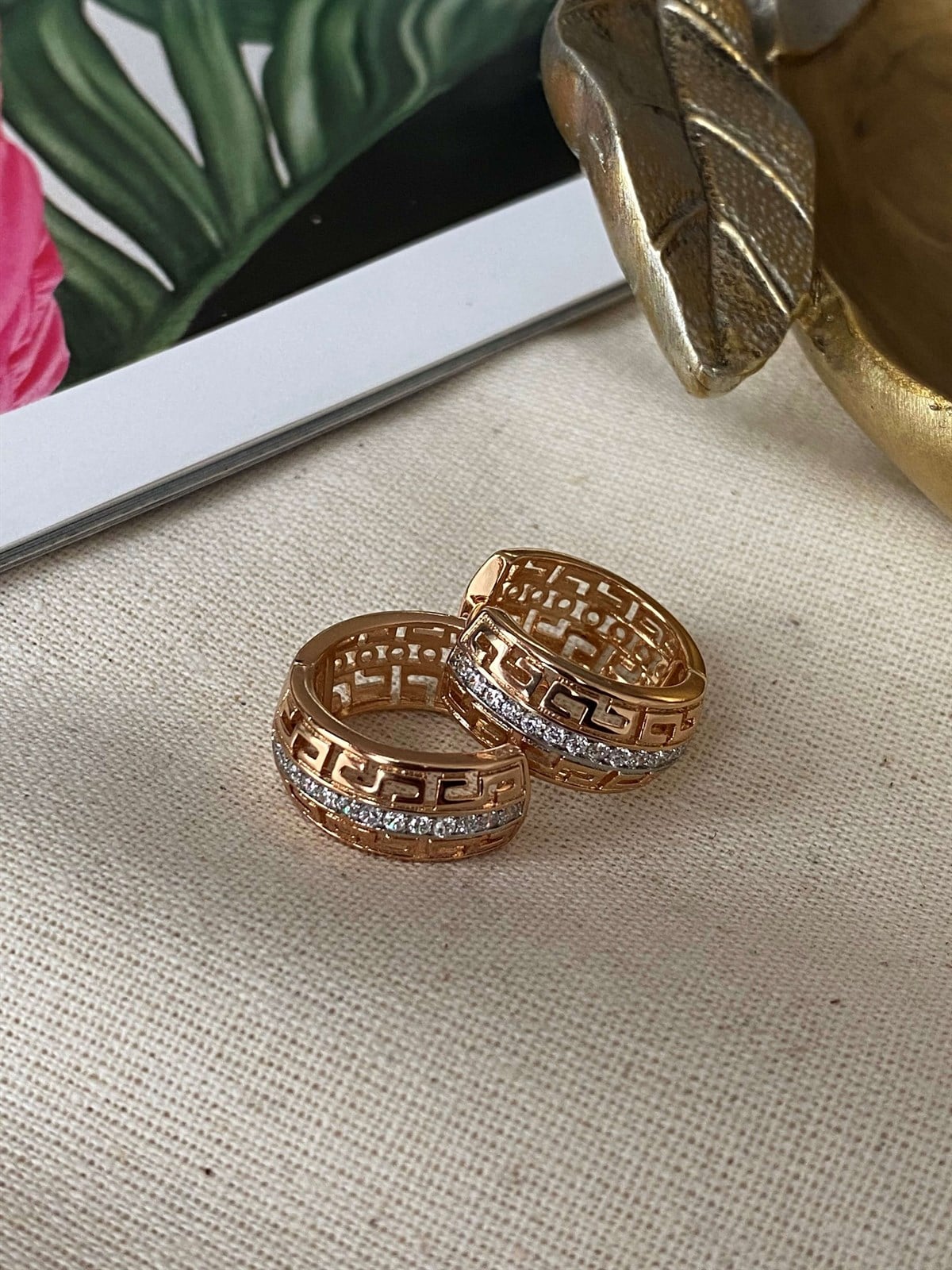 Çelik Taşlı Greg Küpe