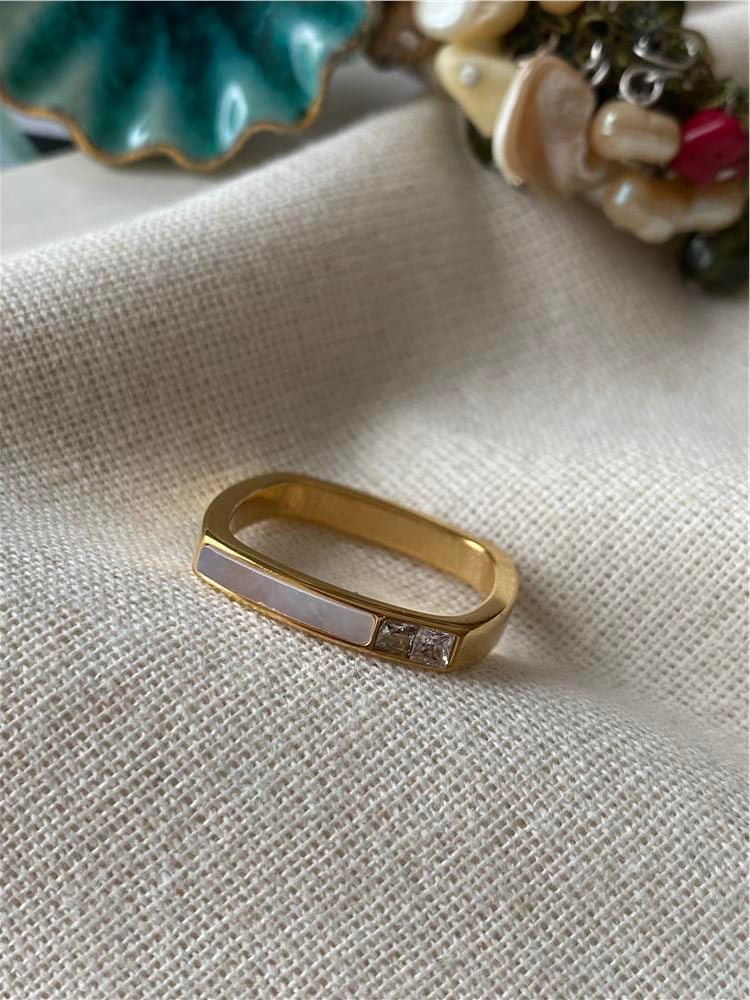 Çelik Taşlı Kare Sedef Yüzük