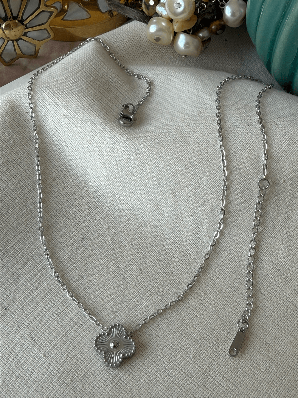 Çelik Tekli Silver Cleef Kolye