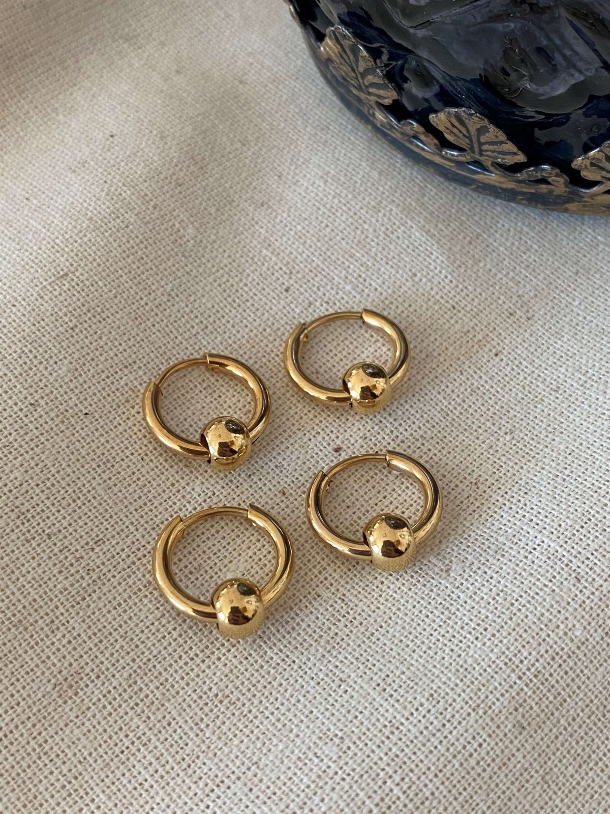 Çelik Topçuklu Mini Halka Küpe